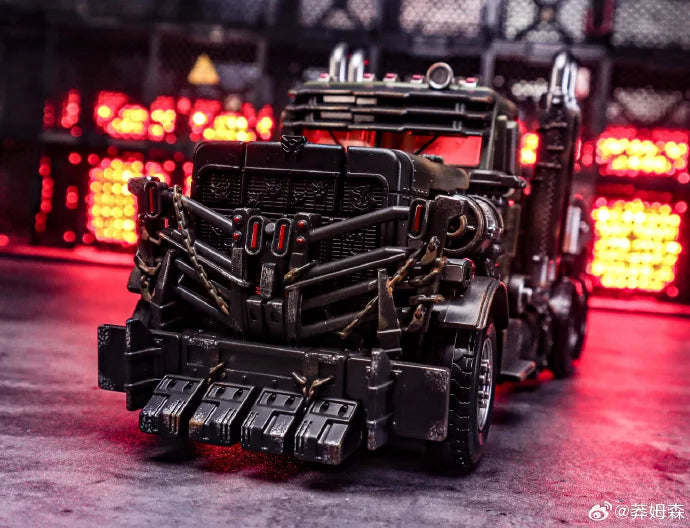 Transformers Scourge Duo Studio Series-figuur — grijze legering met gevechtskettingen