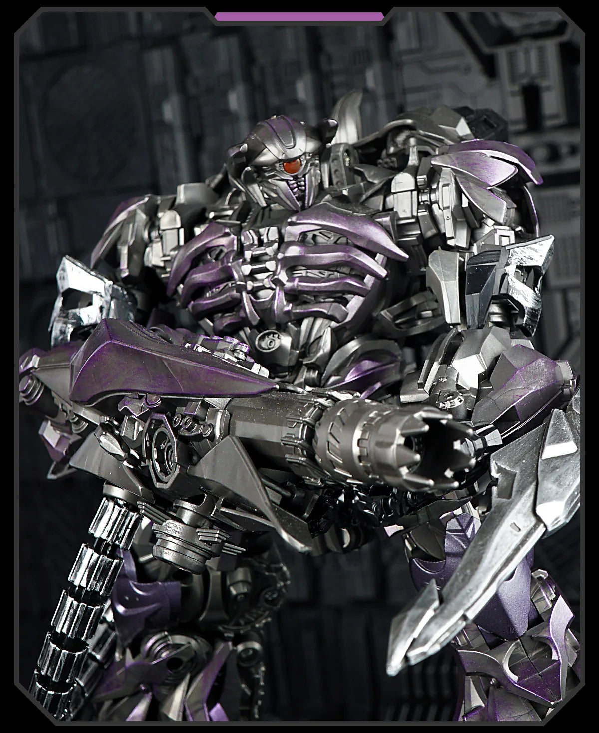 Transformers Shockwave Shockblast-figuur — Robot in filmstijl met rood led-oog