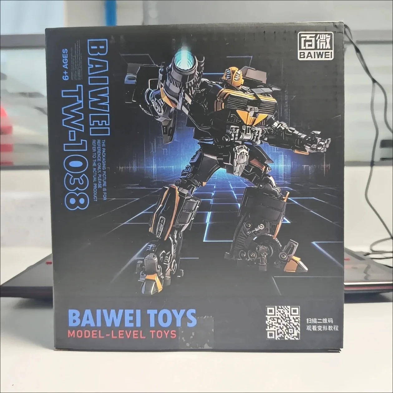 Transformers-figuur Bumblebee Black Bee TW1038 — Zwarte en oranje krijgereditie