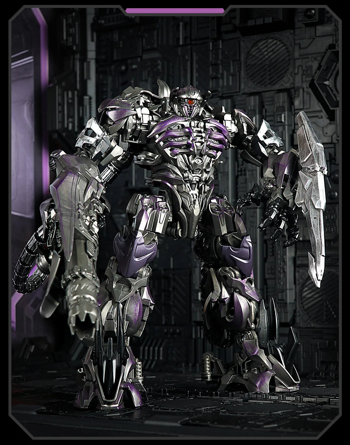 Transformers Shockwave Shockblast-figuur — Robot in filmstijl met rood led-oog