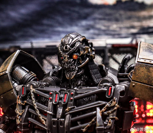 Transformers-figuur Scourge met gouden patina — Gedetailleerde buste in roestige uitvoering