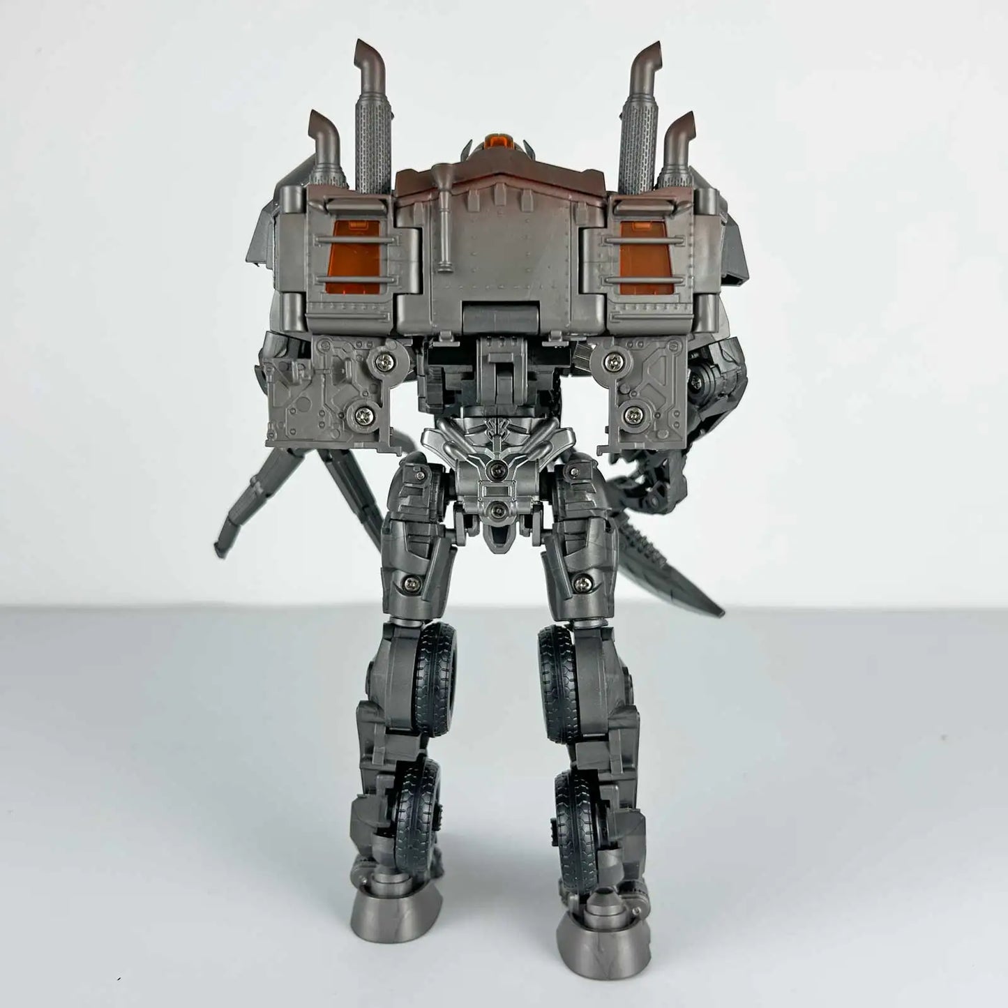 Transformers-figuur Scourge Beast Mode TW1031 — Chromen viervoeter met complete accessoires