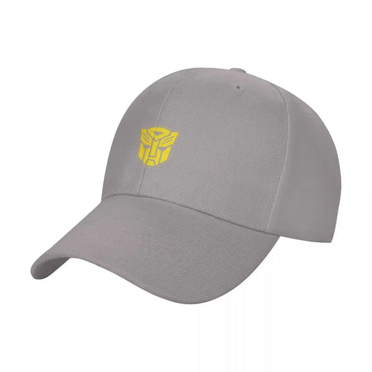 Casquette grise avec logo jaune Autobots sur le devant, fond uni – Transformers.