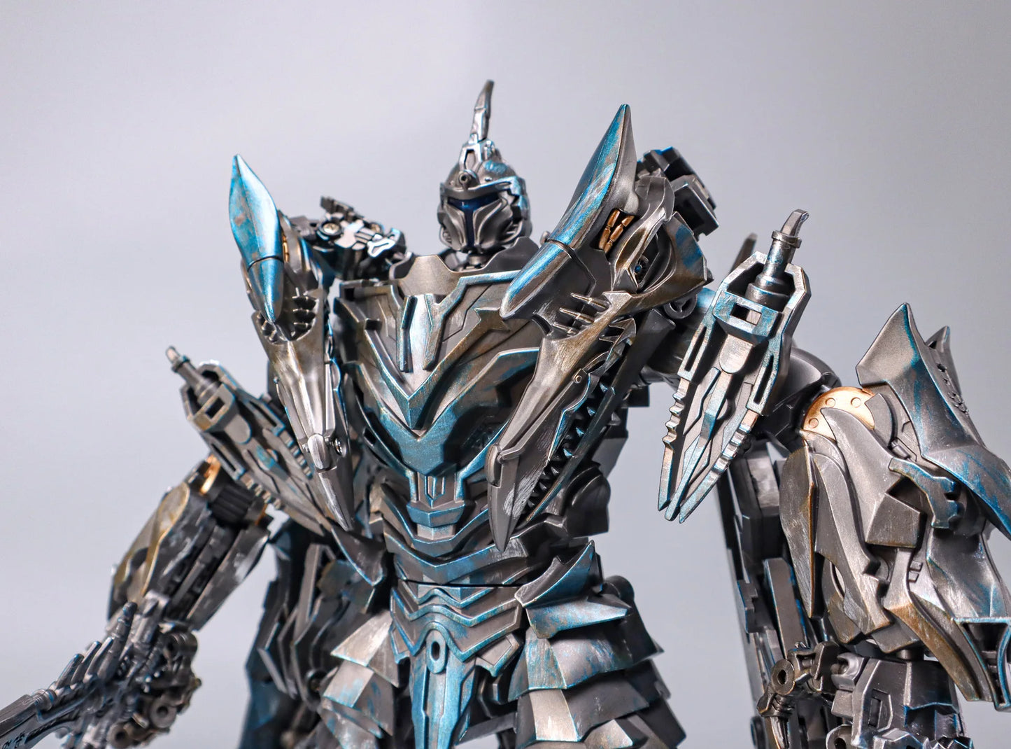 Transformers Swoop Wing Dragon-figuur — stalen pterodactylus met beweegbare zweep