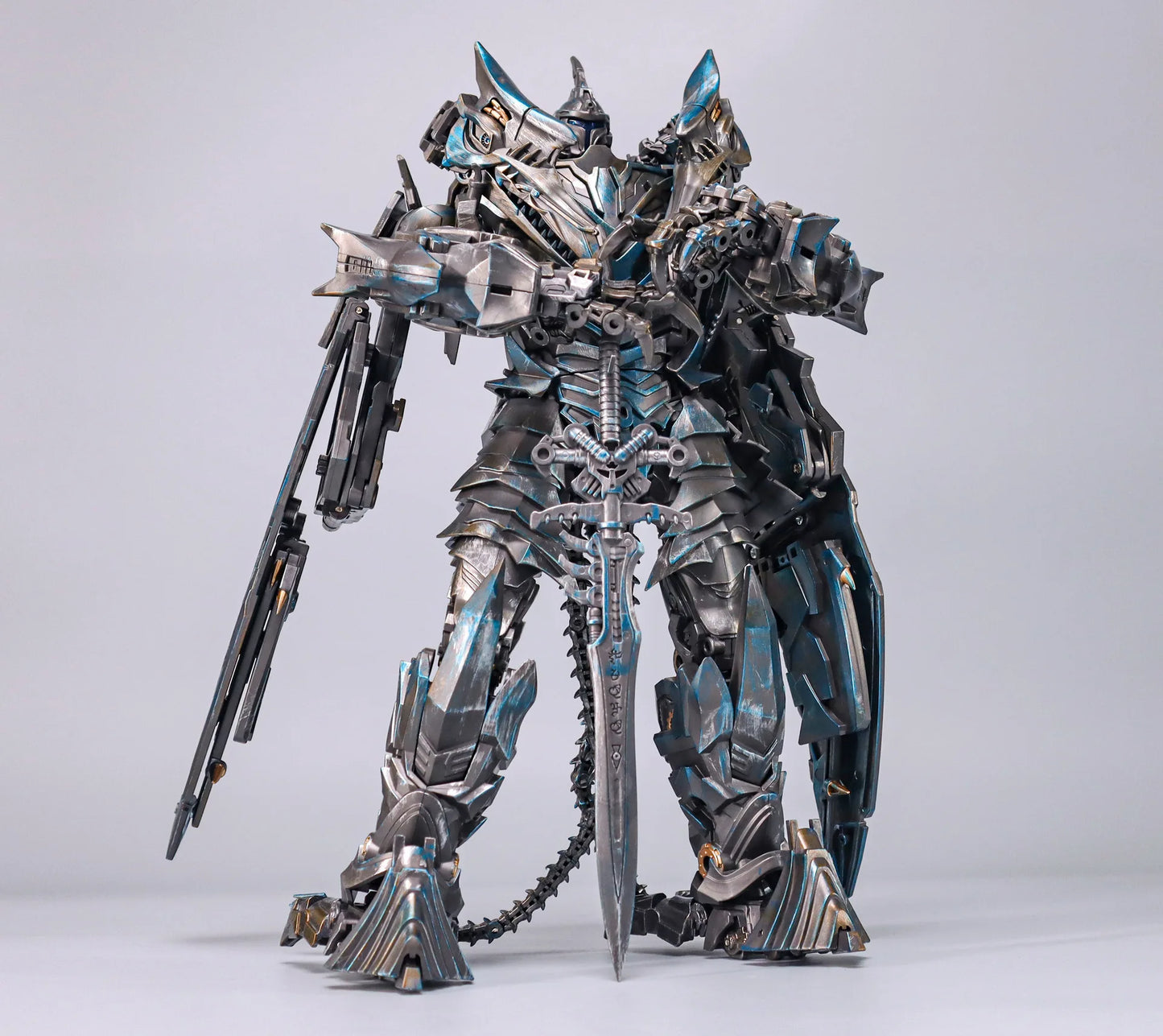 Transformers Swoop Wing Dragon-figuur — stalen pterodactylus met beweegbare zweep
